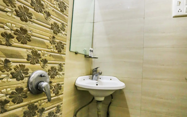 OYO 40867 Hotel Harsh