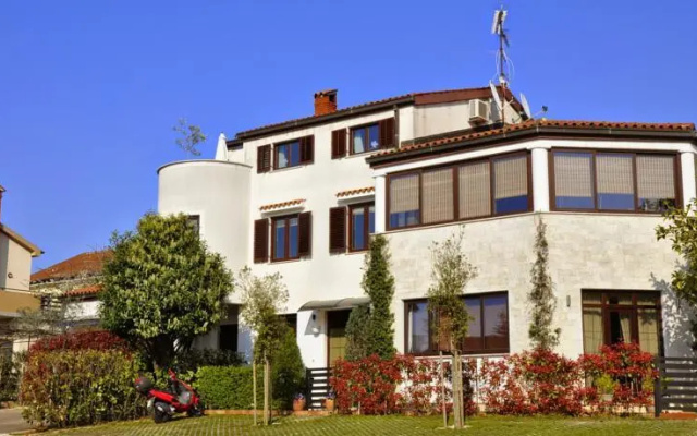 Apartments Deak
