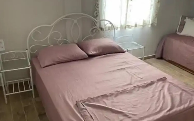 Elpida's apartments