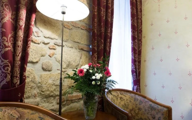 Hotel Rous
