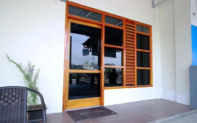 OYO 1335 Anie 71 Residence