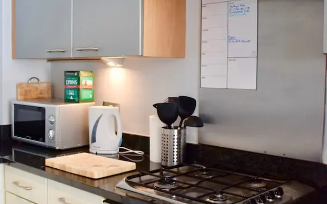 1 Bedroom Modern Apartment Dublin 4