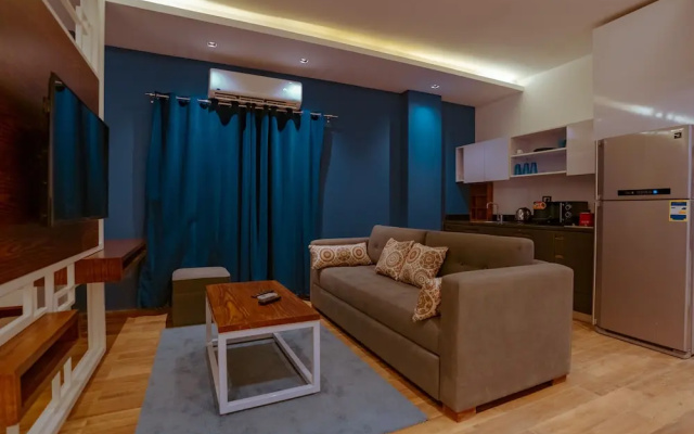 Travelholic Inn