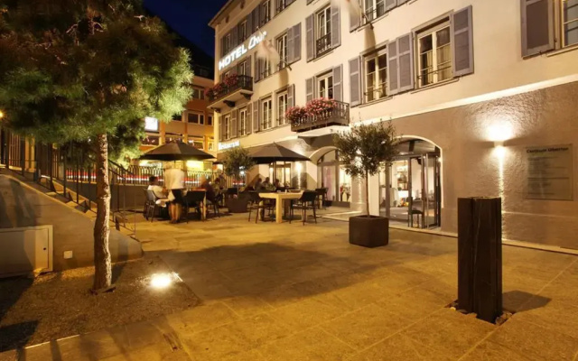 hotelImage