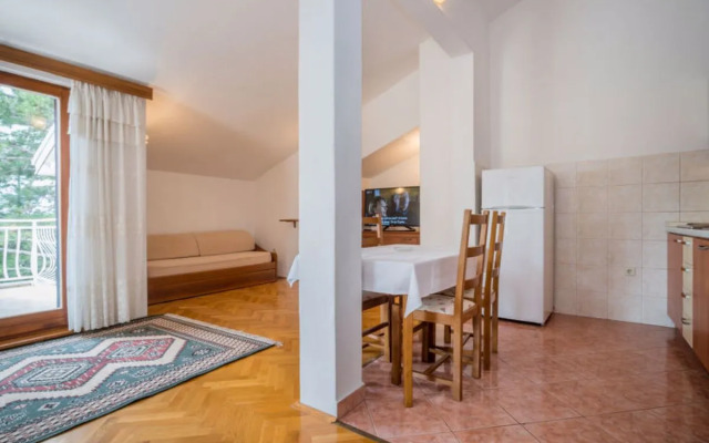 Apartment Fuma St.Georges-de-Montclard 18533
