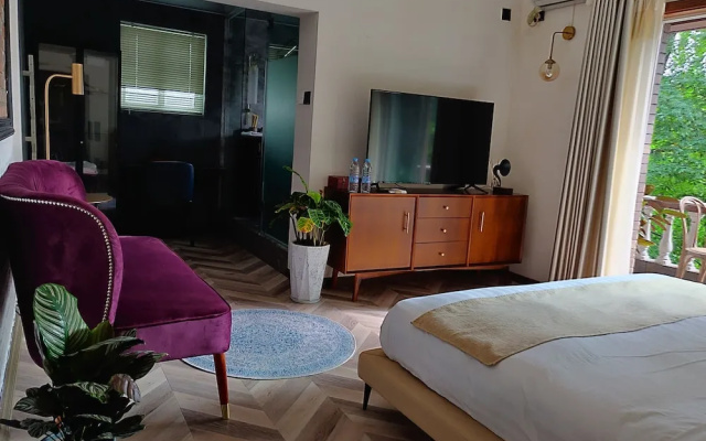 CASA Chengdu Boutique Hotel & Spa