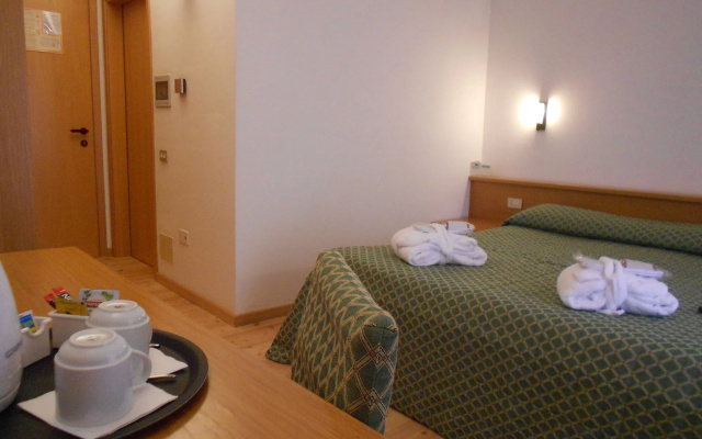 Hotel Garni Lago Nembia