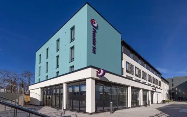 Premier Inn Guernsey St Peter Port - Admiral Park
