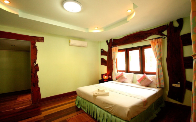 Baan Po Ngam Resort