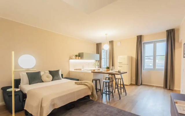 V. Suite on Lake Como by Rent all Como