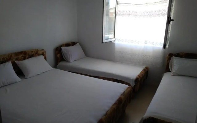 Kastrati Apartments