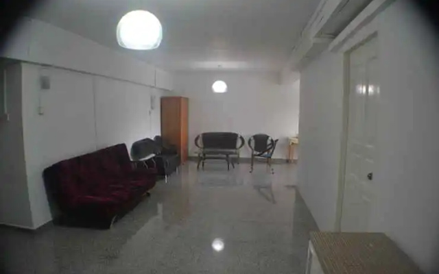 City Room w/ 2 Beds @ Town 8