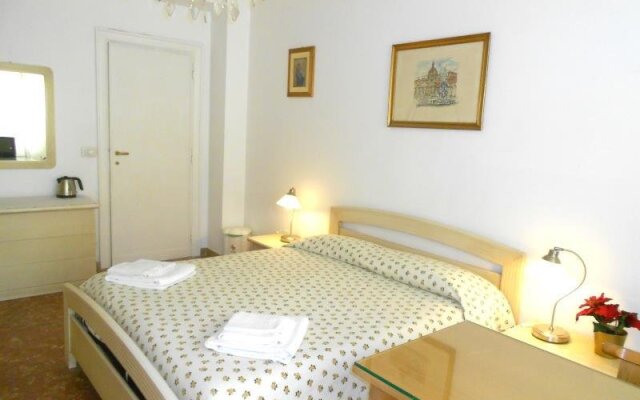 Отель A Casa Chiecchi B&B вид на фасад