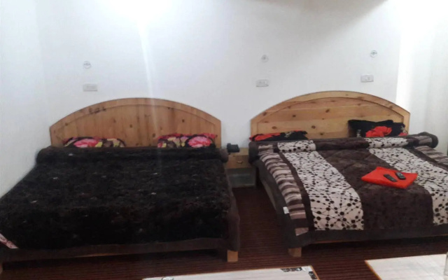 Hotel Poshimall