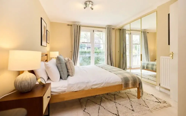 The Brompton Park Escape Bright 2bdr Flat With Patio Access