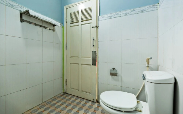 An An Hotel by OYO Rooms