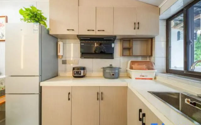 Xiyuan Selected Homestay (Taohuawu)