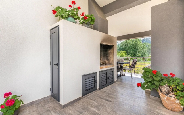 Awesome Home in Jurandvor With 3 Bedrooms, Wifi and Outdoor Swimming Pool