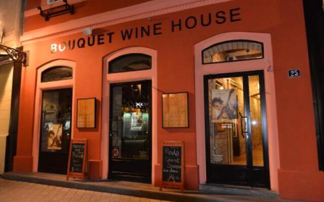 Отель B&B Bouquet Wine House Нови Сад вид на фасад