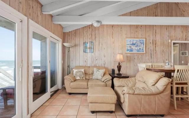 White Heron Beach House by Distinctive Beach Rentals