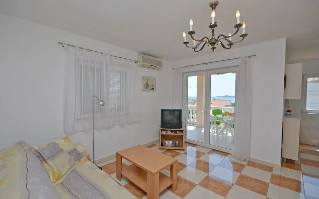 Apartment Dora
