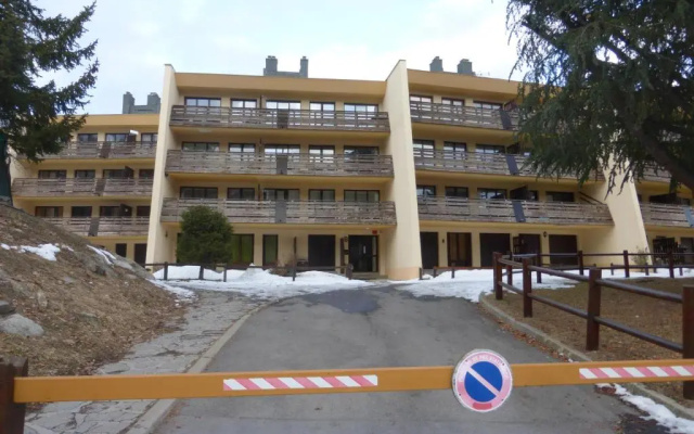 Monoïkos 240