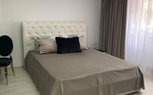 Leon Apartment