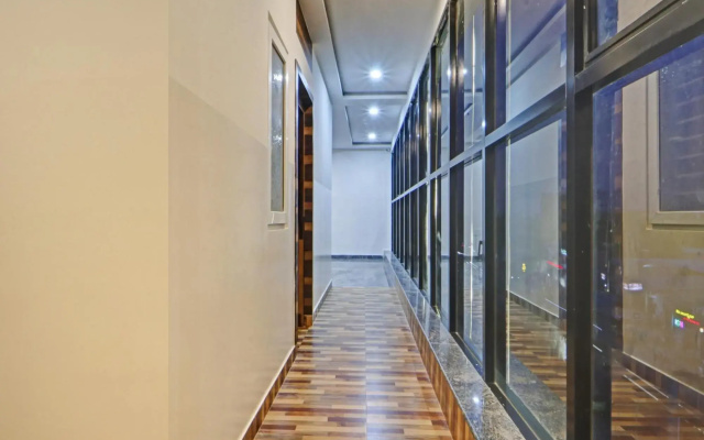 Collection O 93145 Dhruvas Residency