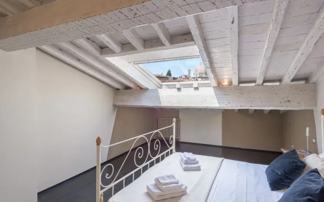 Santa Croce Apartments by Mmega