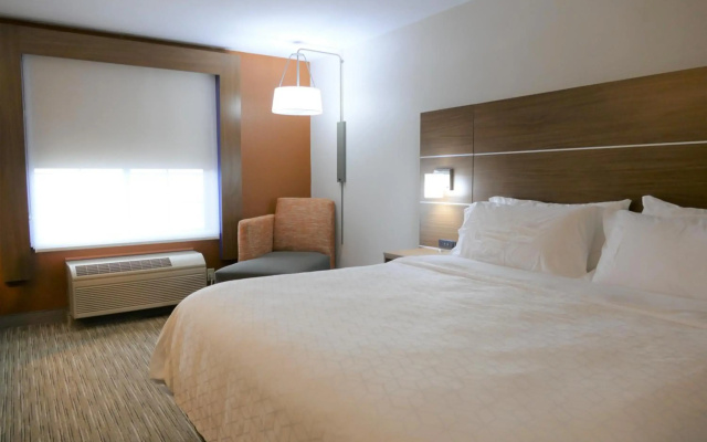 Holiday Inn Express Lebanon by IHG