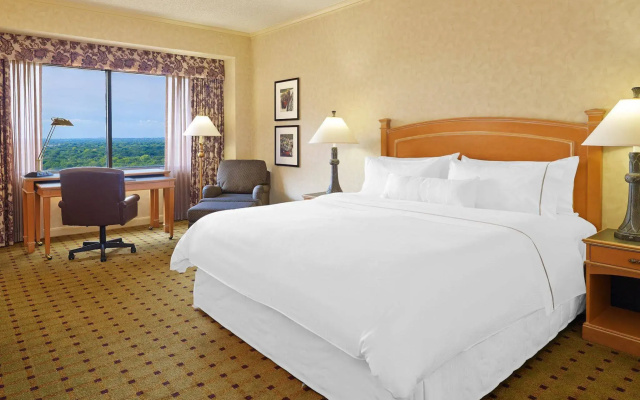 The Westin Dallas Park Central