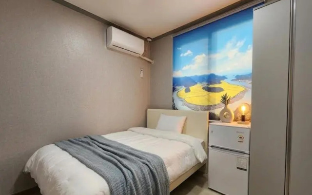Ara Guesthouse