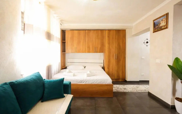 Palace Coast Apartment