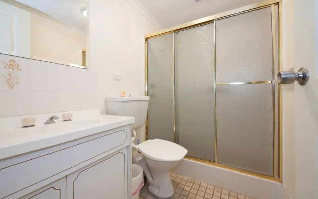 Bay Parklands, Unit 44/2 Gowrie Avenue