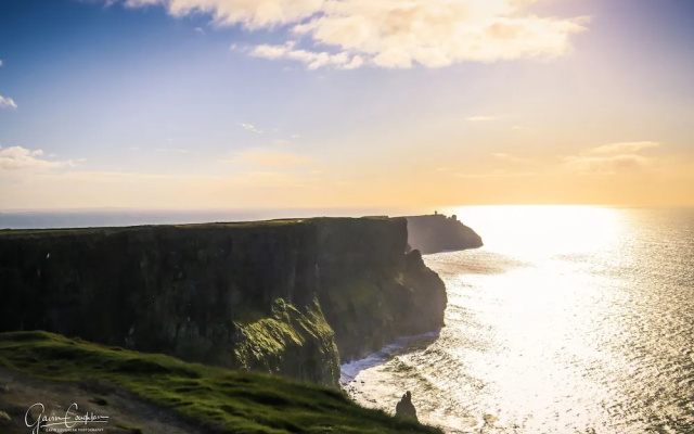 10mindrivecliffsofmoher-cozy2br-parking-wifi