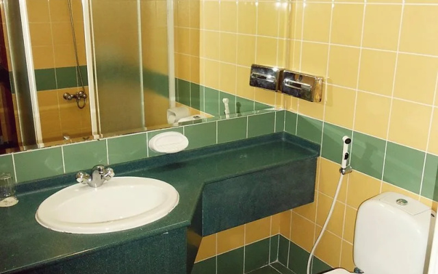 RefaA Ajyad Hotel