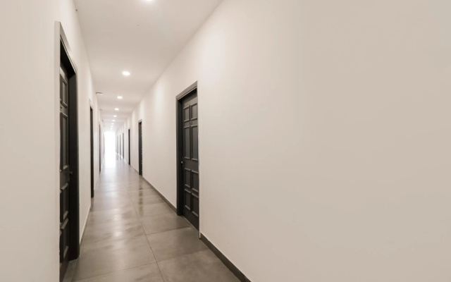 OYO Townhouse 408 Udyog Nagar