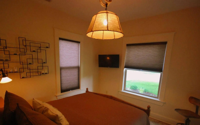 Small Batch Lodging