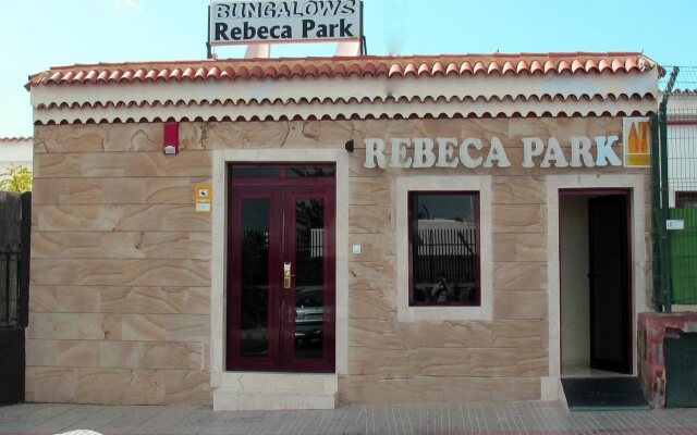 Отель Rebecca Park вид на фасад