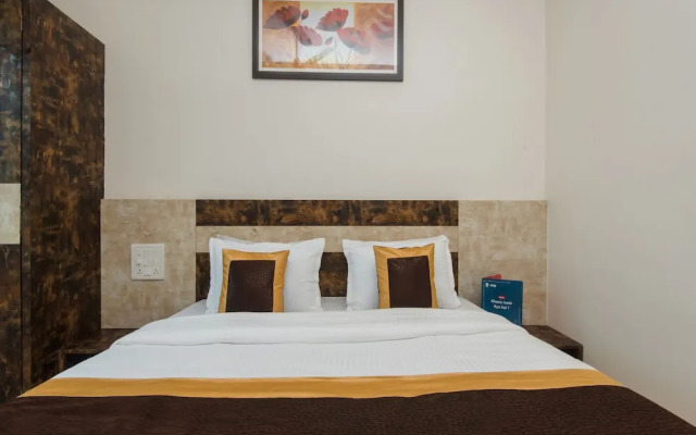 OYO 11511 Hotel Embassy Grand