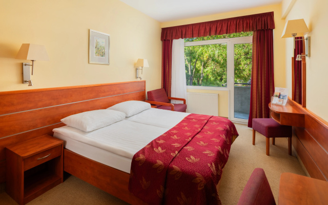 Hotel Benczur