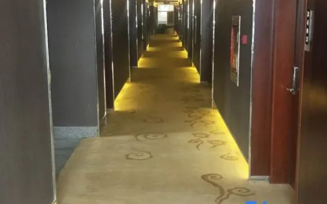 Yinhai Business Hotel