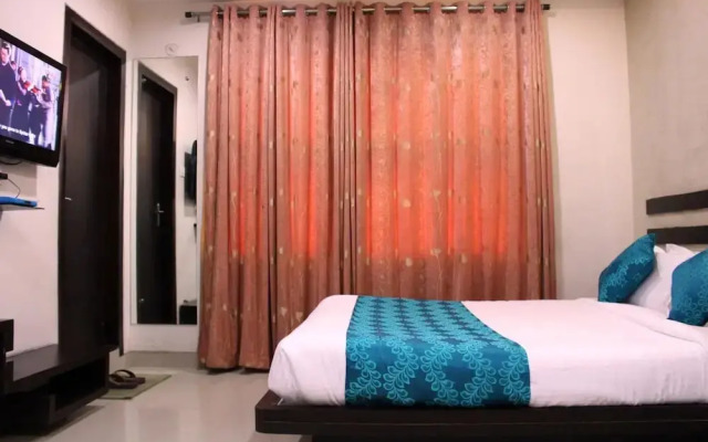 Hotel Raipur Inn