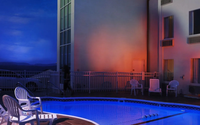 Savannah House Hotel