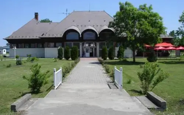 Hotel Sárga Csikó