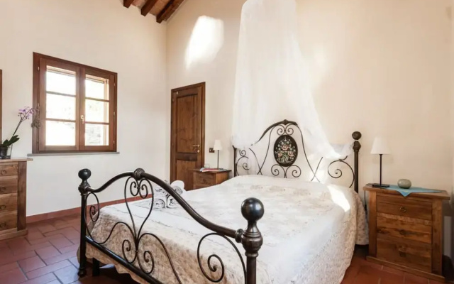Casina Montenero Comfortable Holiday Residence
