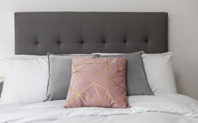 Simplistic Apartment in Manchester Near Etihad Stadium