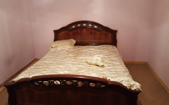 V Ugliche Guest House