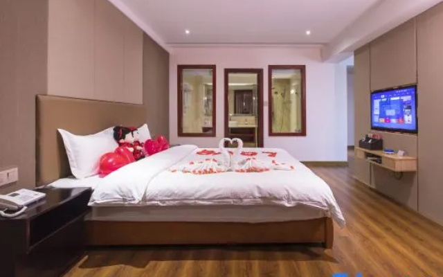 Yaju Hotel