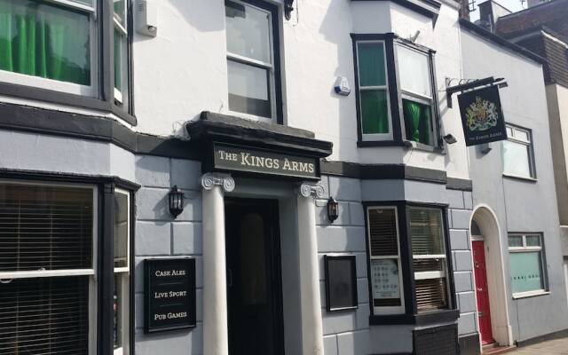Kings Arm'S Hostel вид на фасад